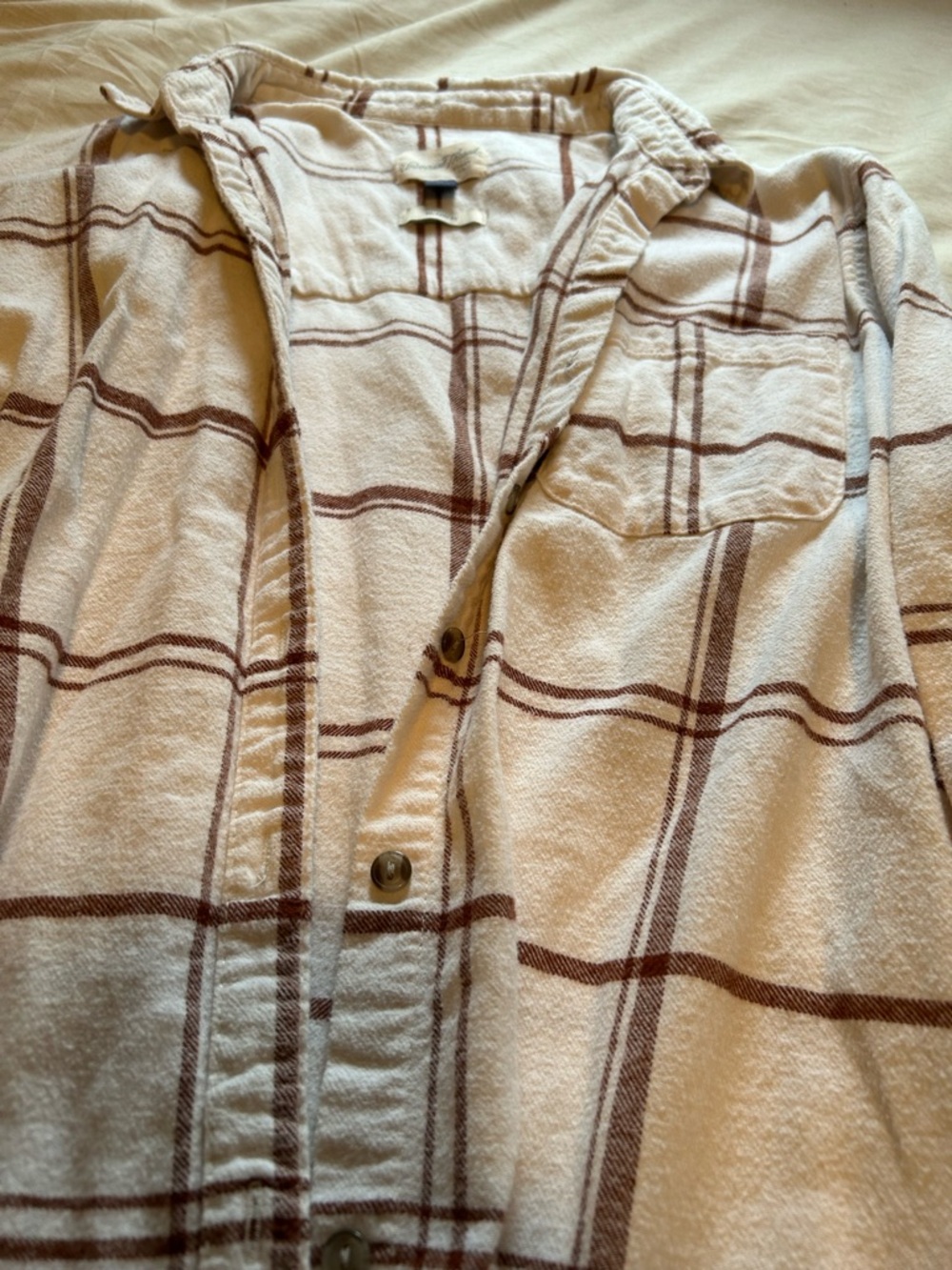 Universal Thread Cream Button-Down Flannel - Picture 2 of 3